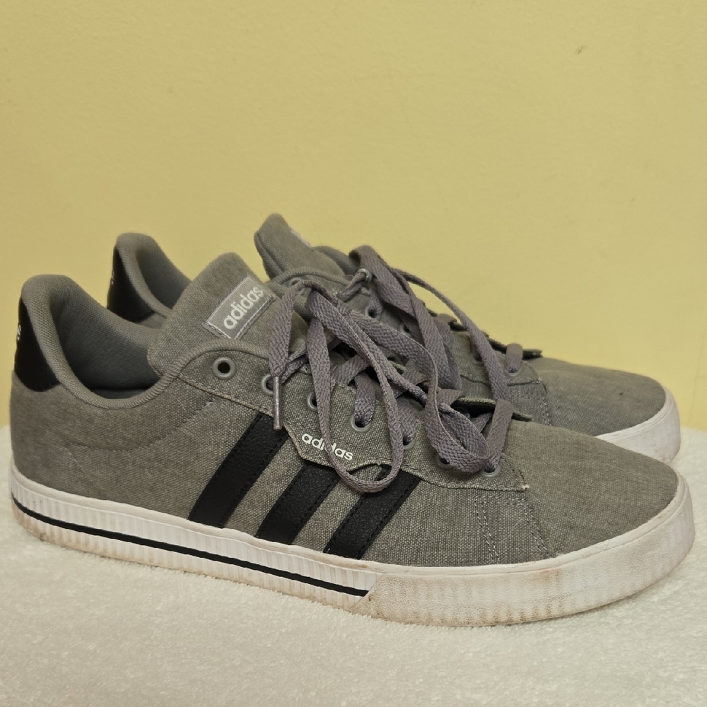 Men's Adidas Sneakers